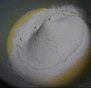 Cake of wind of 8 inches of relative (birthday cake base) the practice measure that adds 6 inches to distribute sheet 4