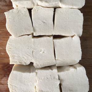 The practice measure of eggplant juice frozen bean curd 1
