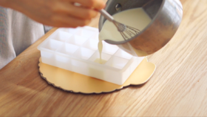 A few minutes sweet aspic of sweet taro grandma coils / coil not to crack a recipe + fresh sweet taro butter + the entrance changes a grandma to freeze namely / bake video cake piece 7 " thin roll " practice measure 30