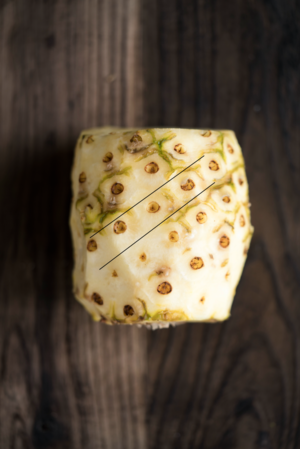 The practice measure that chocolate crackling pineapple puts on the ice 4