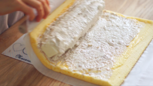 A few minutes sweet aspic of sweet taro grandma coils / coil not to crack a recipe + fresh sweet taro butter + the entrance changes a grandma to freeze namely / bake video cake piece 7 " thin roll " practice measure 53