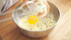Soft and fragrant cheese coco sandwich is crisp cake / bake video biscuit piece the practice measure of 8 5