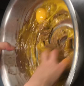 The practice measure that christmas chocolate establishs a cake 3