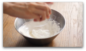 防湿は、消えない卵白キャンディのレシピではなく、沸騰を避ける バブル/豚の焼き方のビデオ：馬術の美しい13 