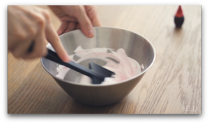 ピンクの魅惑的なフラミンゴ/豚焼くのビデオ：馬術の美しい玉2のお菓子の練習法 