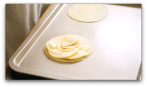 Crisp pie of the simple and easy apple that do not have candy / the practice measure of video of A pig bake 22