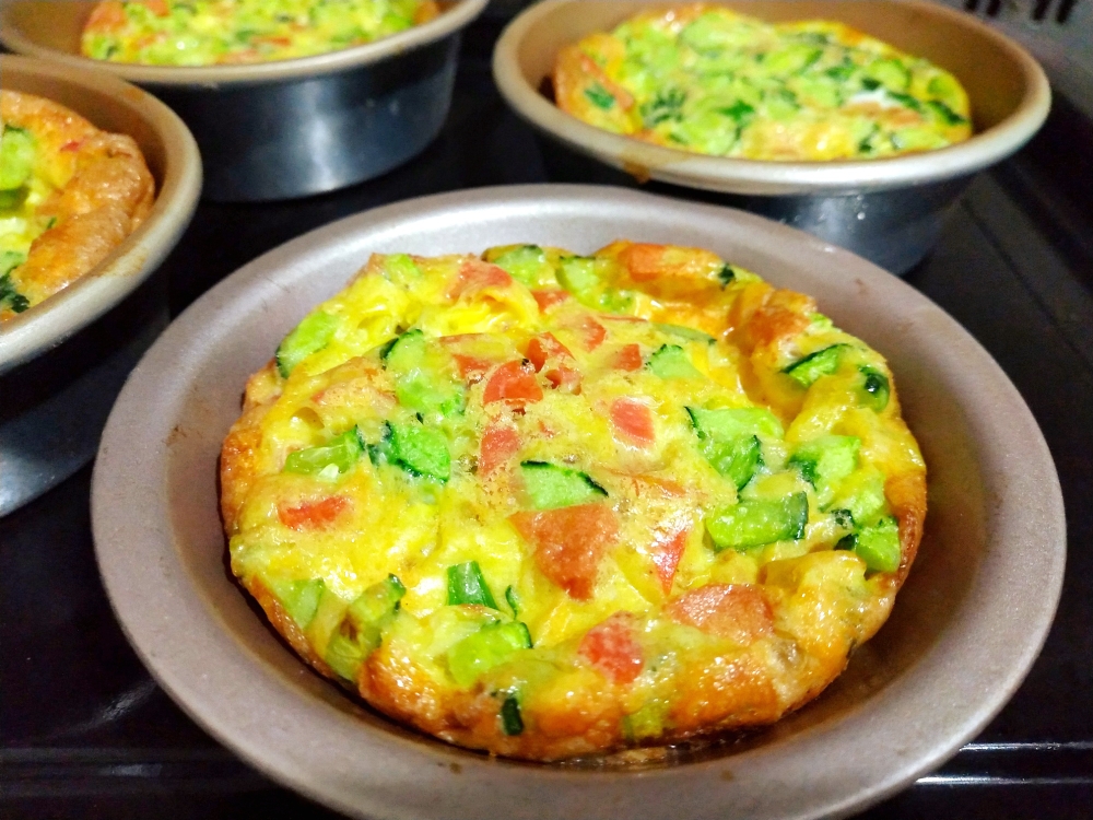 朝食に最も適した栄養野菜卵のケーキ（特に子供に合う）練習