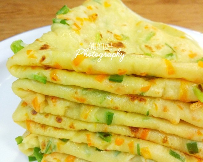 
The practice of thin pancake made of millet flour of egg of vegetable of simple quick worker