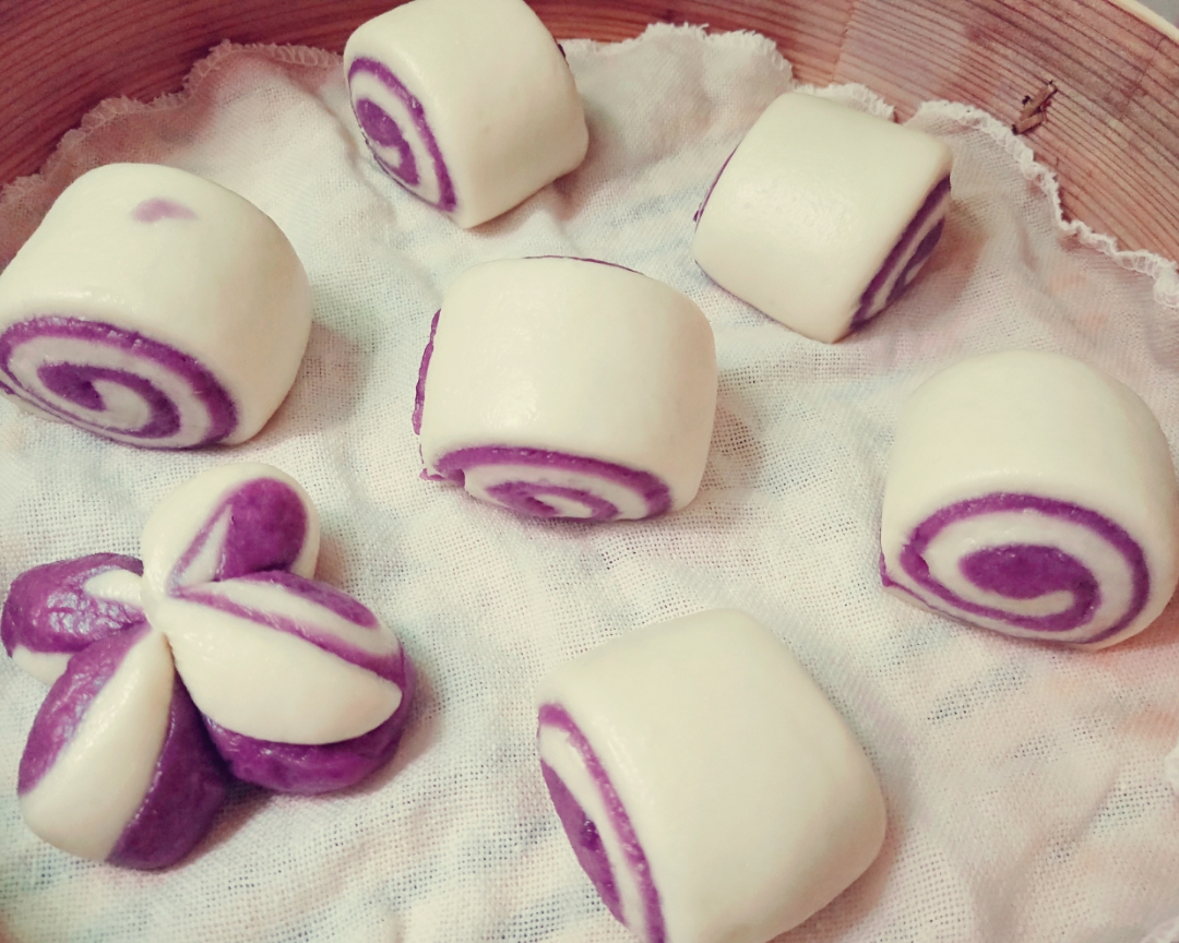 
The practice of steamed bread of 1000 violet potato, how to do delicious