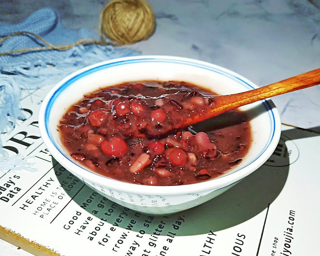 
The practice of congee of eight treasures of brown sugar warm body, how to do delicious