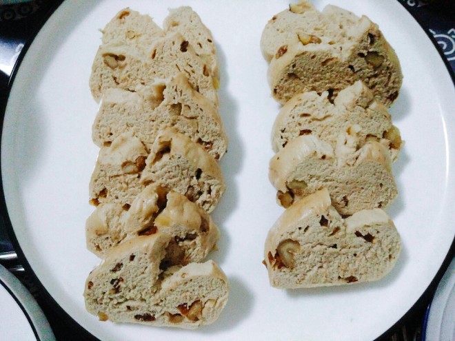 
The practice of crooked nutlet steamed bread, how is crooked nutlet steamed bread done delicious