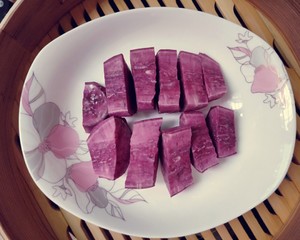 The practice measure of steamed bread of 1000 violet potato 1