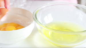 Cake of ancient early taste - material exceeds simple flavour not general / water embellish the practice measure of 0 pore 1
