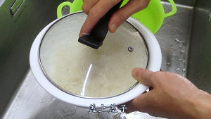 The egg fries ground rice, correct bubble sends dry ground rice, not broken, not the Tuo, practice measure that does not stick Q of boiler, mouthfeel to play 2