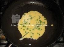 The practice measure of cake of egg of chopped green onion 5