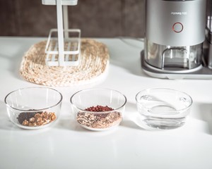 The practice measure with burnt breakfast of ormosia food grains other than wheat and rice 2