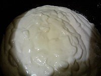 Edition of electric rice cooker -- the practice measure of yoghurt cake 8