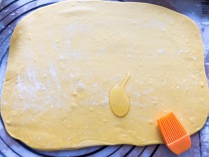 The practice measure of pumpkin steamed bread 17