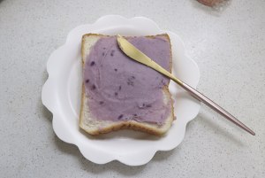 The practice measure of sandwich of banana of mud of violet potato taro 2
