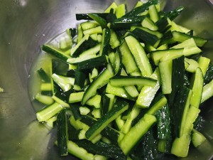 Beng bloats fragily the practice measure of cucumber 6