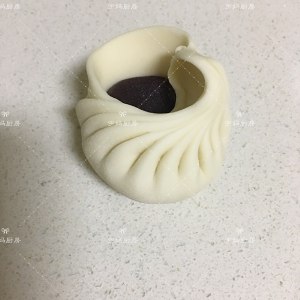 Manual steamed stuffed bun (navel is wrapped) practice measure 7