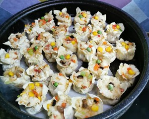 A steamed dumping with the dough gathered at the top (edition of Yun Tun skin) practice measure 13