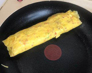 The practice measure of the gallinaceous egg roll in Han drama 13