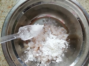 Shelled fresh shrimps is not being fried again ate, such doing, the practice measure that when breakfast adult child loves to eat 8