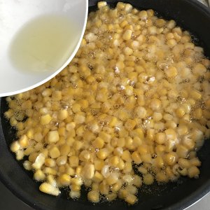 フライパンでの金色のトウモロコシの焼き方（詳細な0の失敗を超える）対策5