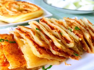 The practice measure of deep-fried dough cake of the daily life of a family 15