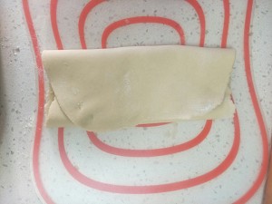 Multi-layer steamed bread but the practice measure that evaporate can bake 14