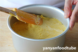 The practice measure of Steamed Pumpkin Cake of pumpkin steamed sponge cake 11