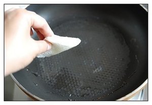 The practice measure of carrot egg cake 7