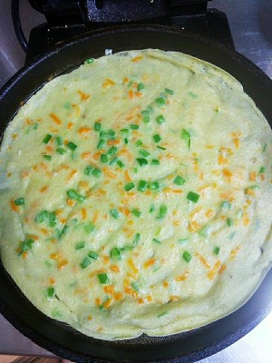 The practice measure of thin pancake made of millet flour of egg of vegetable of simple quick worker 4