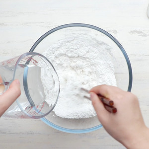 The practice measure of cake of sesame seed polished glutinous rice 2