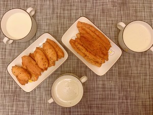 The grandma is sweet " gallinaceous wing " the practice measure of small deep-fried twisted dough sticks 11
