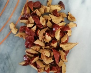 The practice measure that knife of red jujube of pure whole wheat cuts a steamed bread 2