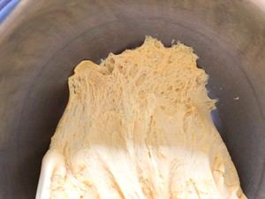 The practice measure of pumpkin steamed bread 10