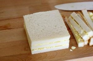 The practice measure of egg sandwich 9