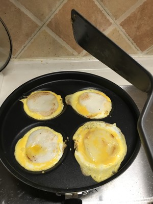 The practice measure of cooked glutinous rice pounded into paste of decoct of egg of breakfast of super quick worker 5