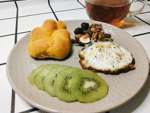 The practice measure of breakfast of simple nutrition health 3