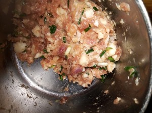 The practice measure of wonton of the daily life of a family 3