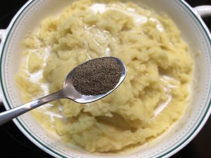 The practice measure of mud of potato of black any of several hot spice plants 6