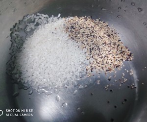 20 minutes of practice move that make calm seafood congee 1