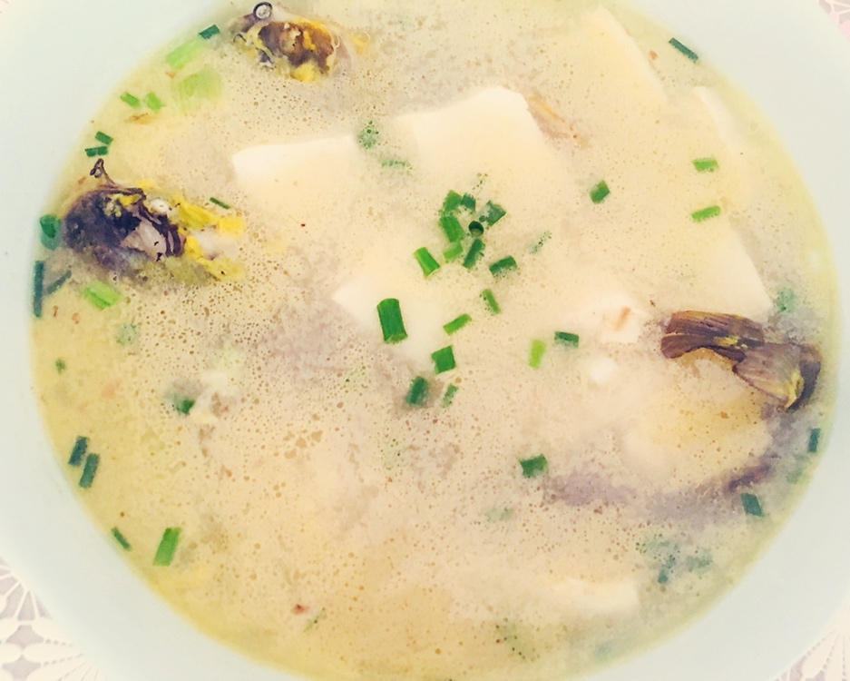 
The practice of soup of bean curd of yellow bone fish, how to do delicious