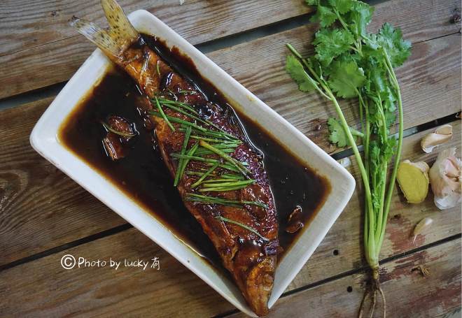 
The practice of fish of authentic braise in soy sauce, how is the most authentic practice solution _ done delicious