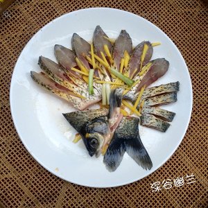 Peacock spread its tail (steamed blunt-snout bream) practice measure 3