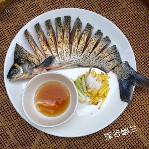 Peacock spread its tail (steamed blunt-snout bream) practice measure 2