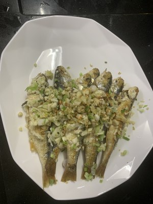 Alone the practice step that the door achieves fish of white Xian of garlic sweet decoct oneself 8