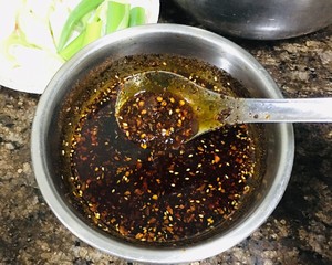 The practice measure of the fish of pickled Chinese cabbage that can drink boiling water 23